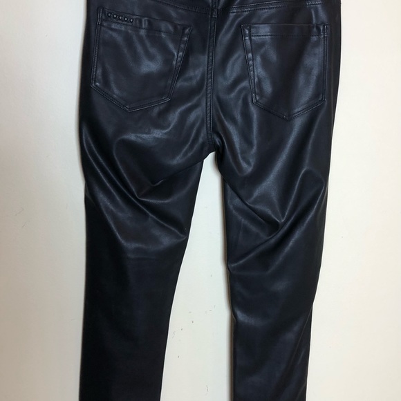 BLANK NYC Black Faux Leather Vegan Whipstitch Rock & Roll Jeans! Size 27 - Picture 7 of 15
